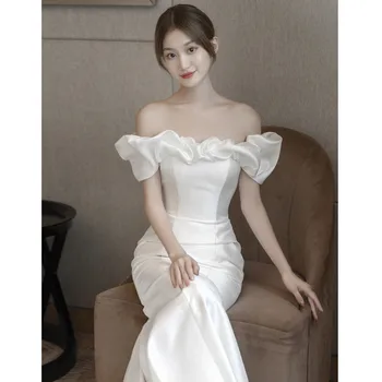 אחת כתף אור צרפתי החתונה שמלת סאטן פשוט חדש Fishtail חצאית לבנה הרזיה אירועים נגרר החוצה גזה שמלת ערב
