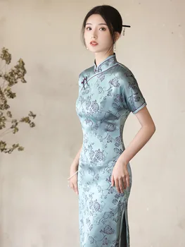 סינית בסגנון פרחוני הדפסה סאטן גבוהה פיצול צ ' יפאו לעמוד צווארון שרוול קצר כפתור סלים Cheongsam