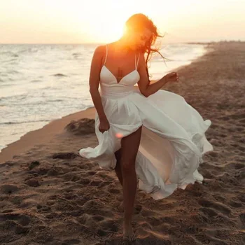 סקסי חוף שיפון שמלות חתונה 2021 רצועות ספגטי צד פיצול ללא משענת קצר שמלת הכלה קיץ בוהו פשוט החלוק שמלות